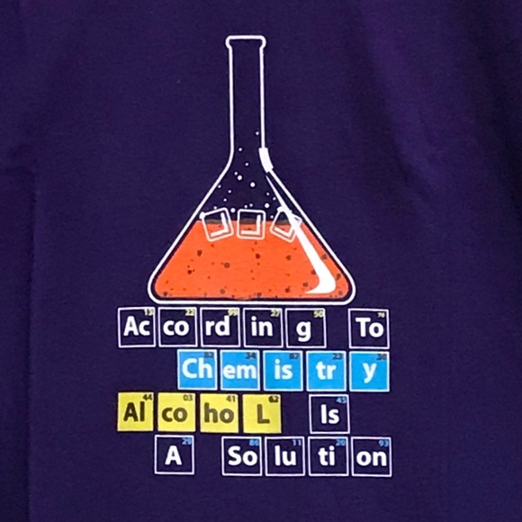 NWOT Graphic Tee T-Shirt Mens Alcohol Chemistry Solution Purple Cotton Gildan - Picture 1 of 2